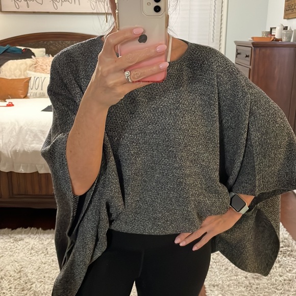 LOFT Poncho Style Black/Navy/Cream Sweater Size M/L - Picture 5 of 10